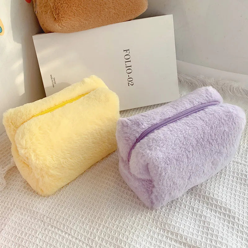 Toiletry Bag Medium - Fur